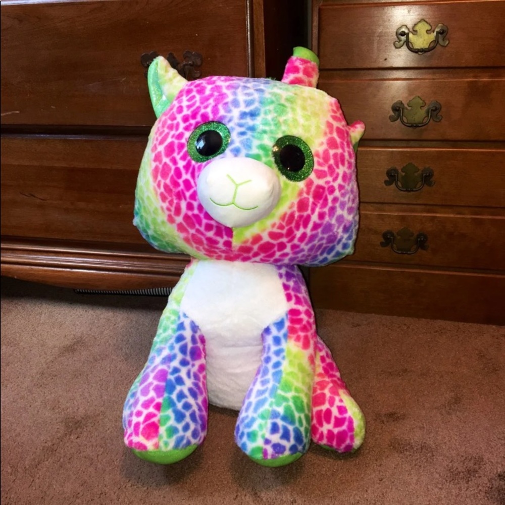 Huge cat plushie